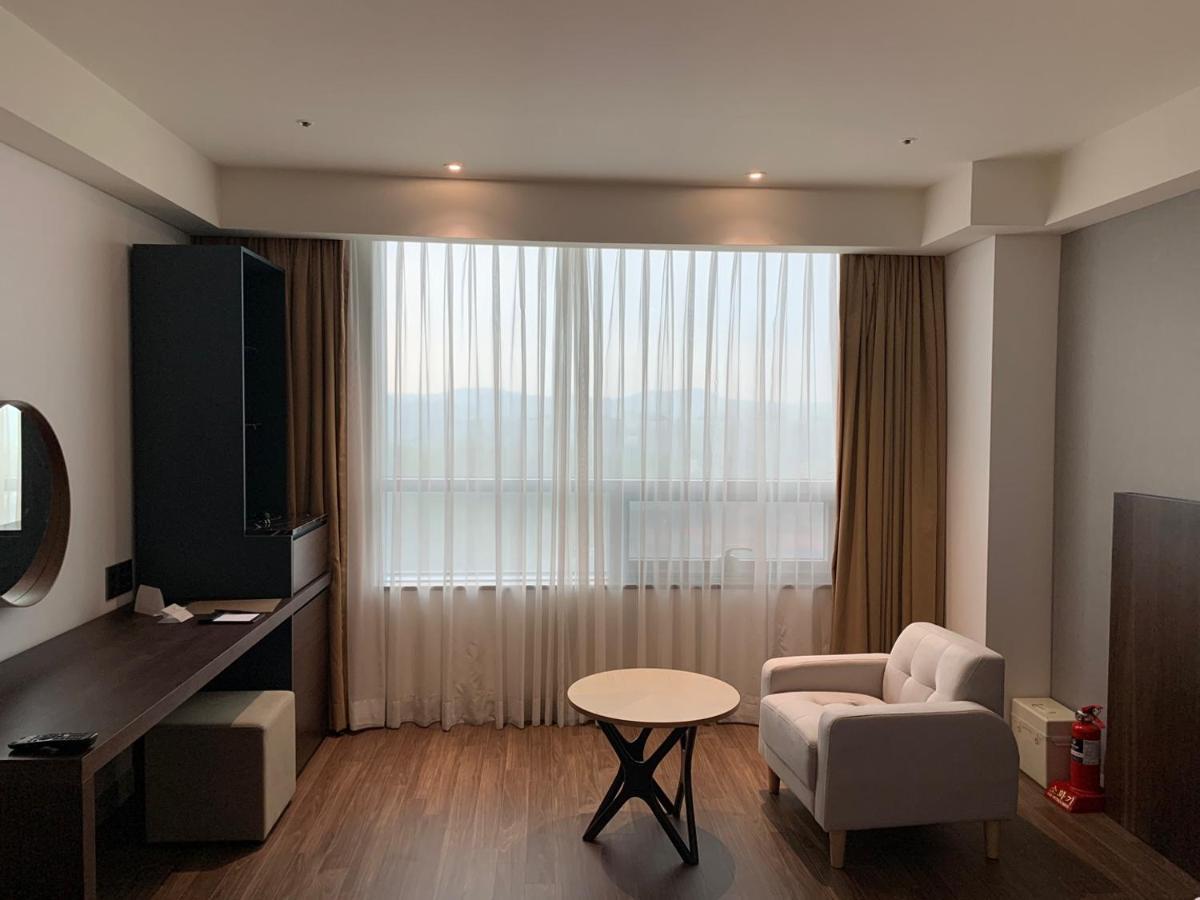 Interburgo Hotel Wonju Zewnętrze zdjęcie