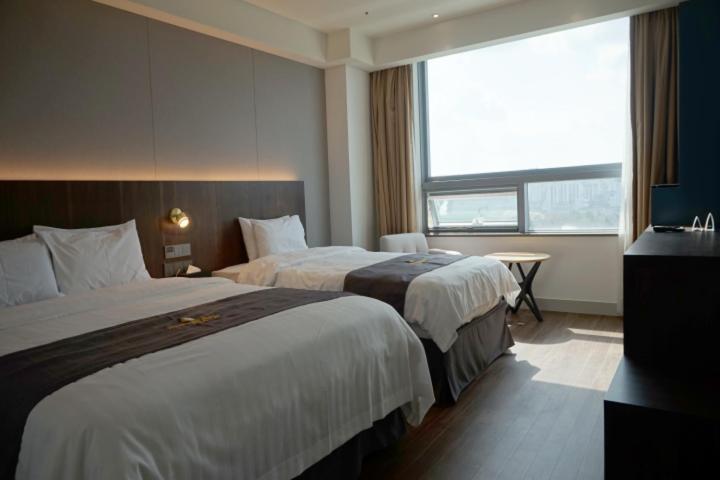 Interburgo Hotel Wonju Zewnętrze zdjęcie