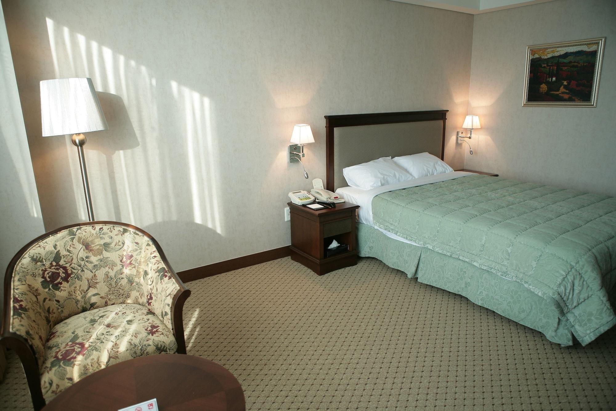 Interburgo Hotel Wonju Zewnętrze zdjęcie